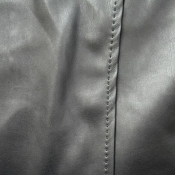 Max Studio Black Vegan Faux Leather Wrap Mini Skirt Size XS Y2K Edgy A-Line Chic - Picture 2 of 6